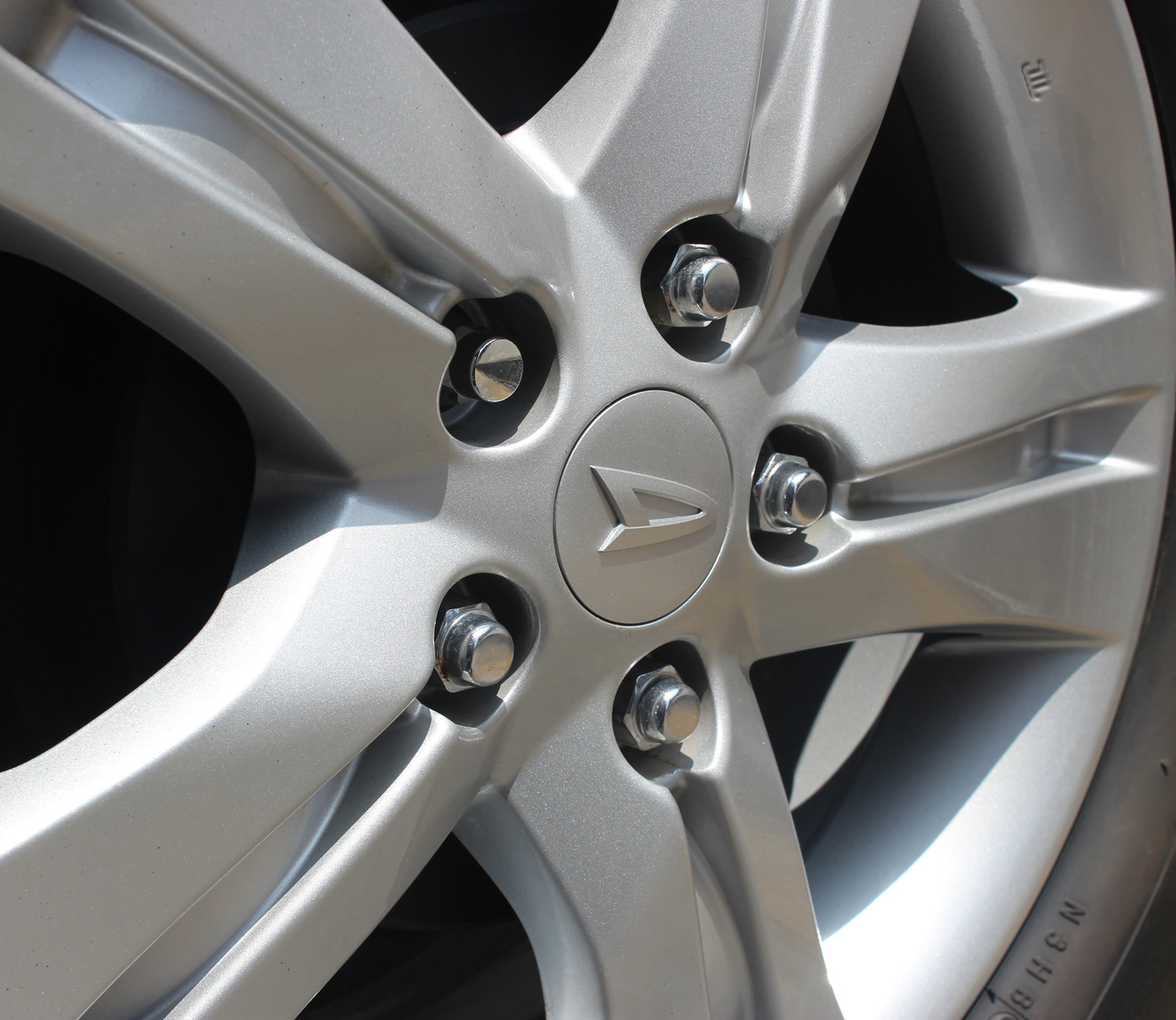 repuestos y accesorios originales daihatsu